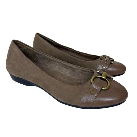 A2 By Aerosoles Women's 6.5 Ballet Flats Taupe Faux Suede & Leather Gold Buckle - Picture 1 of 8